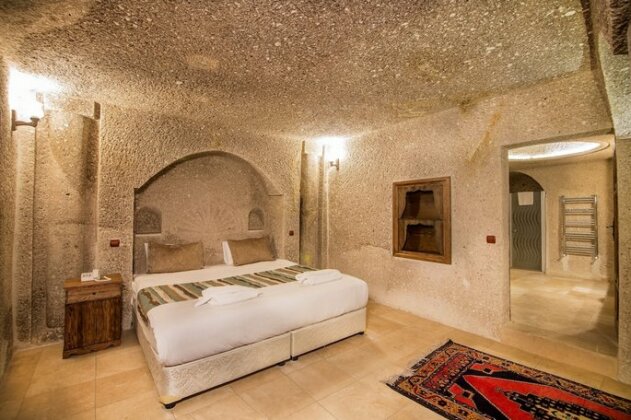 Elegance Cave Suites - Photo5