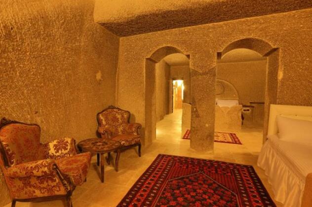 Grand Cave Suites - Photo2