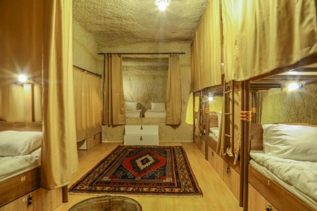 Homestay Cave Hostel - Photo2