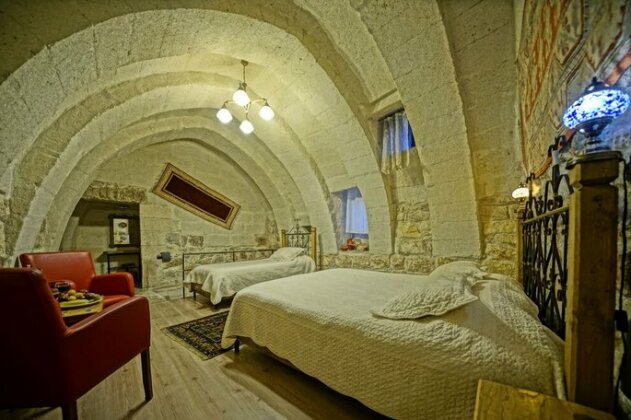 Maron Stone House - Photo4