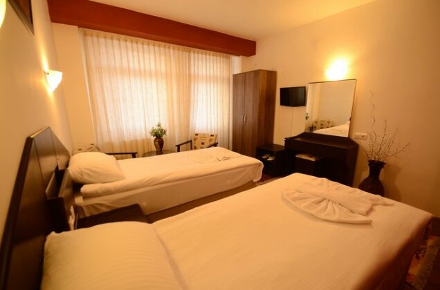 Matiasos Hotel - Photo4
