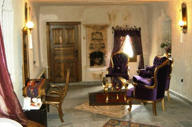 Miras Hotel - Photo2