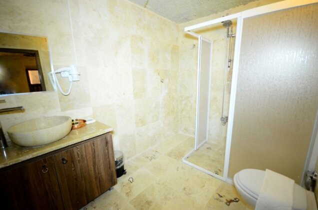 Park Cave Hotel - Photo3