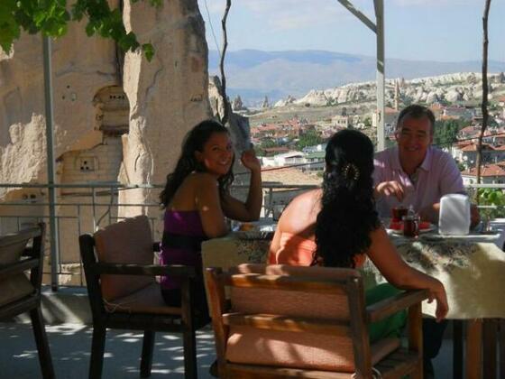 Sarihan Cave Hotel - Photo2