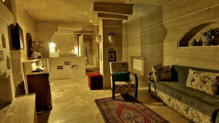 Suzanas Cave Hotel - Photo3