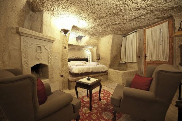 Terra Cave Hotel - Photo3
