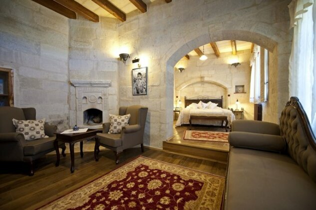 Terra Cave Hotel - Photo4