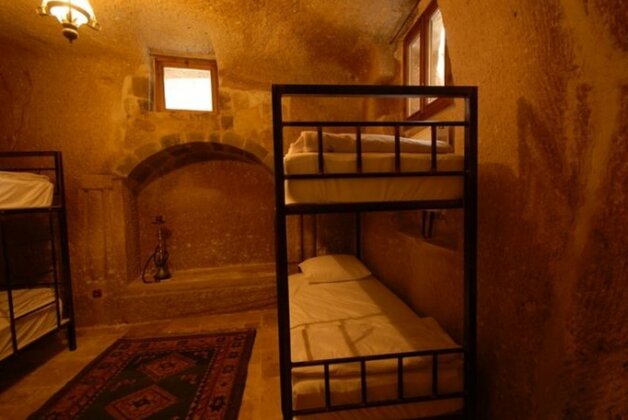 The Dorm Cave By Travellers - Photo5