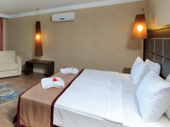 Marmaris Resort Deluxe Hotel - Photo3