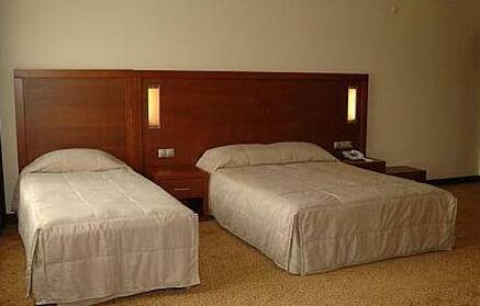 Paluri Hotel - Photo5