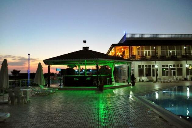 Issos Hotel - Photo3