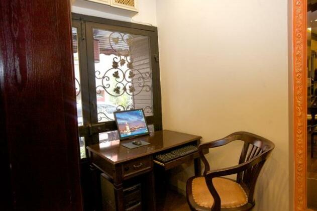 Adora Hotel - Photo2