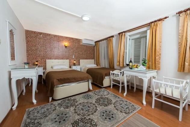 Alhambra Apart Hotel - Photo2