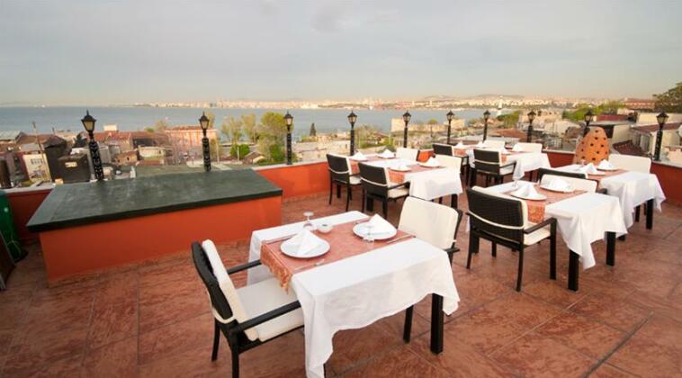 Amiral Palace Hotel - Photo3