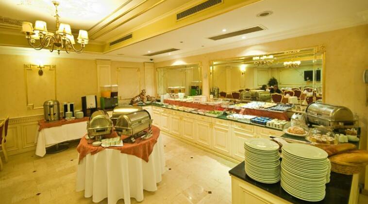 Amiral Palace Hotel - Photo5
