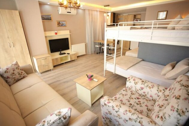ArtIst Rooms Suites - Photo5