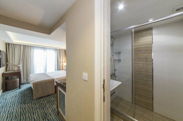 Aston Residence - Photo5
