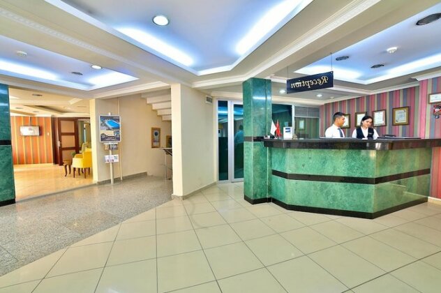 Bahira Suite Hotel - Photo4