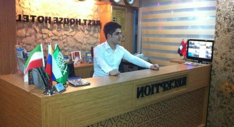Best House Hotel - Photo2
