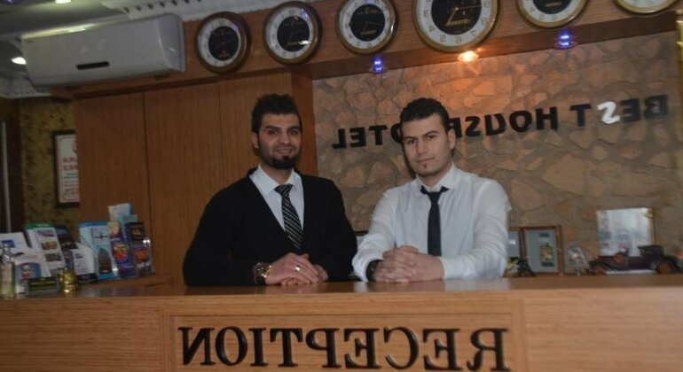 Best House Hotel - Photo3