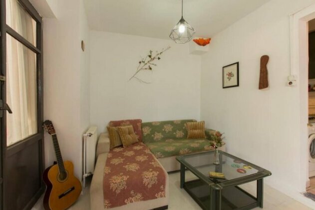 Bosphorus View Conveniently-Located Flat With Bosphorus View - Photo3