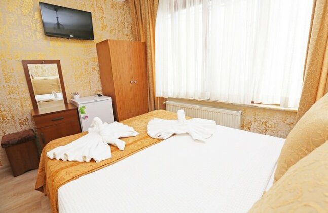 Camelot Apartment - Photo3