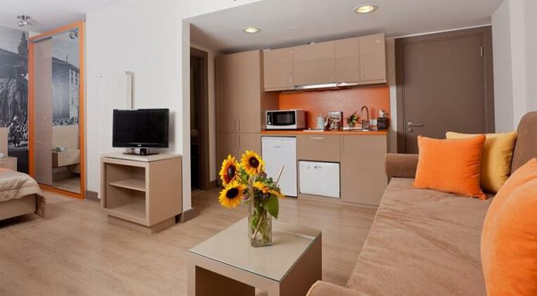 Cheya Besiktas Hotel & Suites- Special Category - Photo2