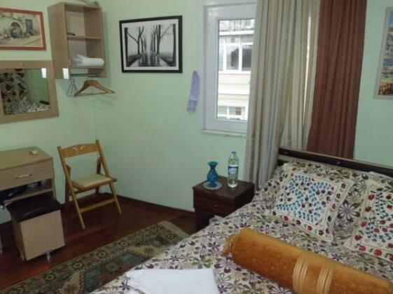 Chora Guesthouse - Photo4