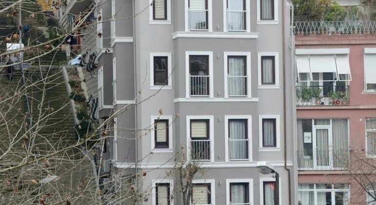 Collage Cihangir 55 - Photo2