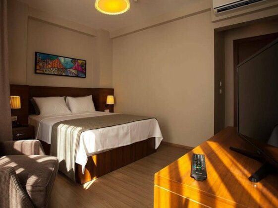 Cordis Hotel - Photo4