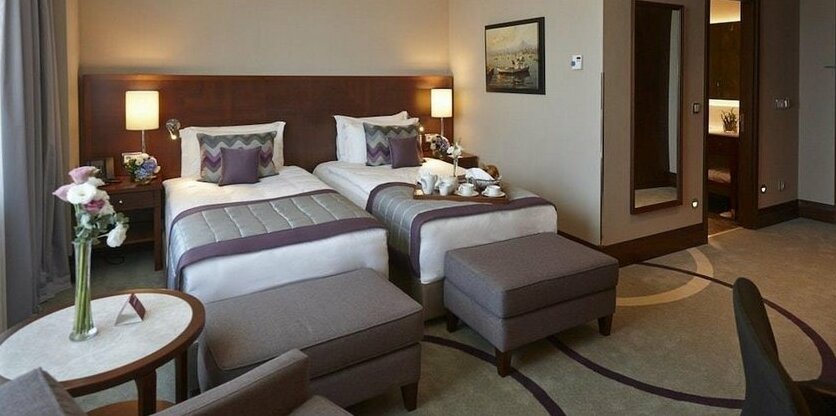 Crowne Plaza Istanbul Oryapark - Photo3