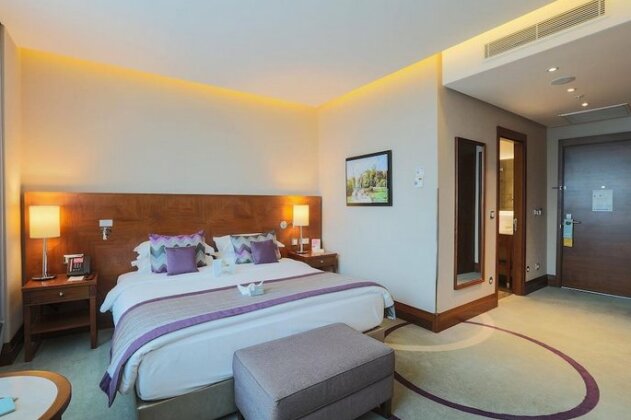 Crowne Plaza Istanbul Oryapark - Photo4