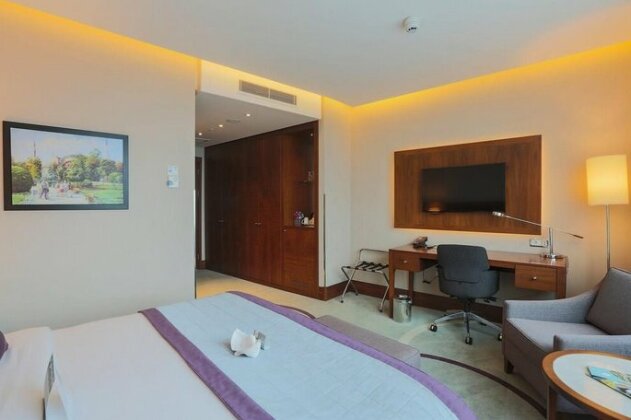 Crowne Plaza Istanbul Oryapark - Photo5
