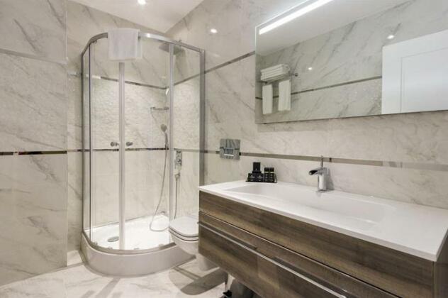 Dencity Hotels & Spa - Photo4