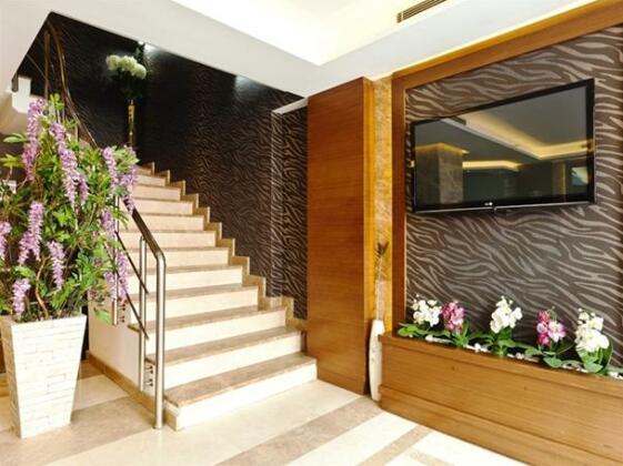 Emerald Hotel Istanbul - Photo2
