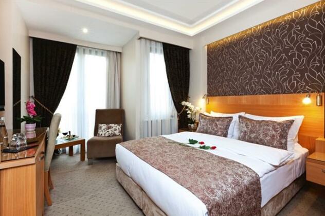 Emerald Hotel Istanbul - Photo4