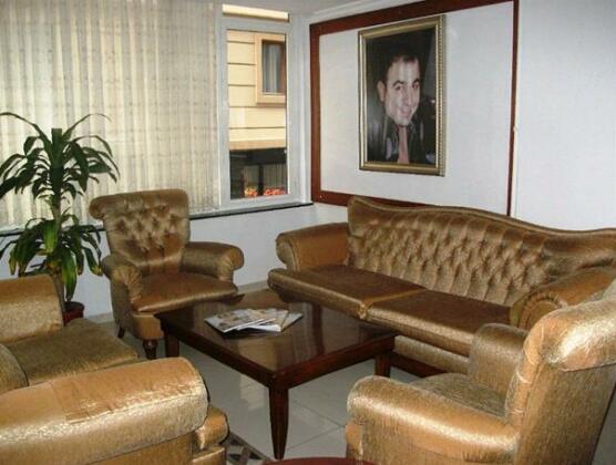 Emos Hotel - Photo5
