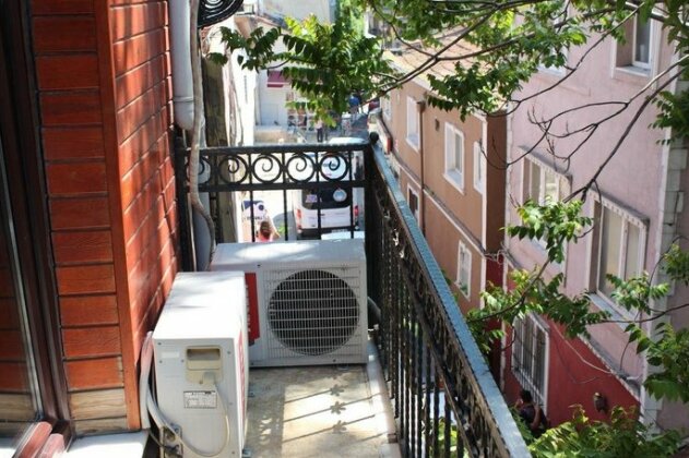 Ercan Inn Hotel - Photo2