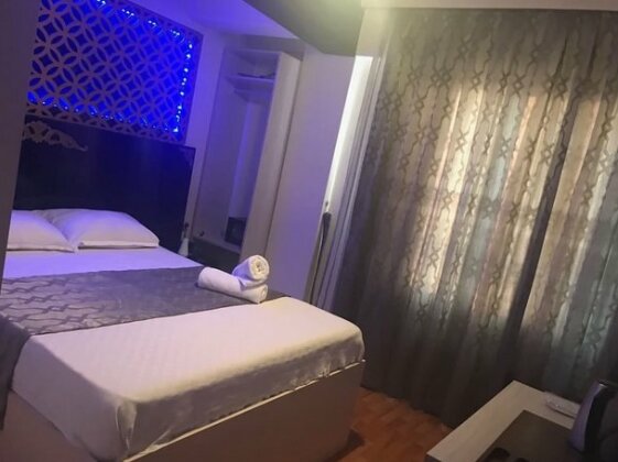 Fairytale Hotel - Photo3