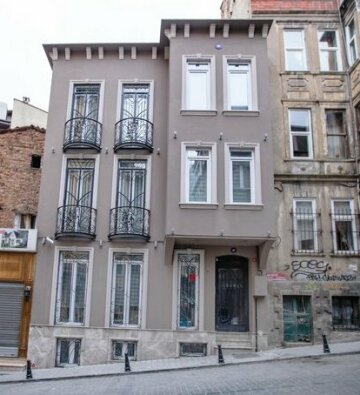 Flats Company-Firuze Apartment Istanbul