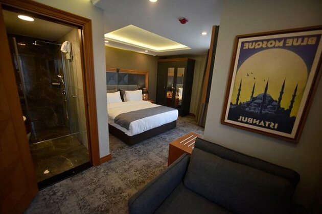 Four Seven Hotel - Photo3