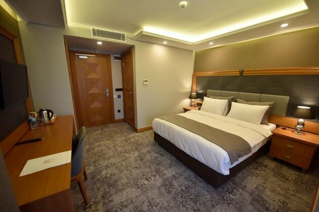 Four Seven Hotel - Photo5