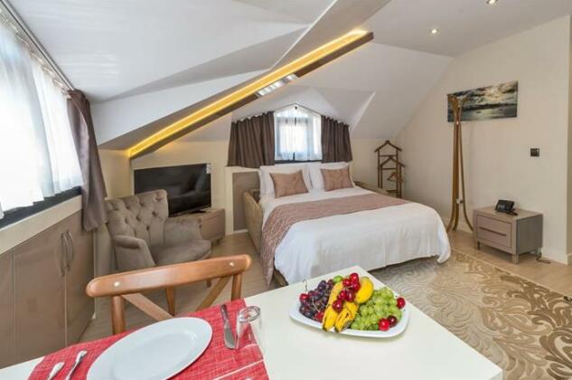 Gen Suites - Photo2