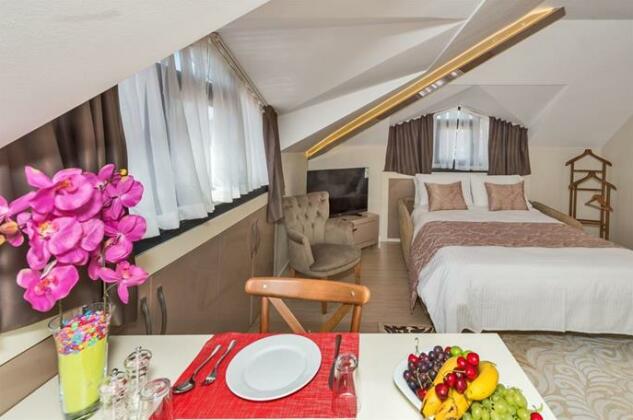 Gen Suites - Photo3