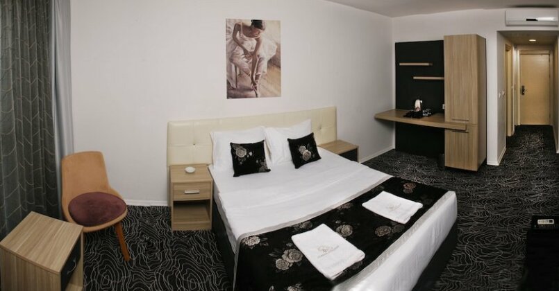 Gold Suite - Photo4