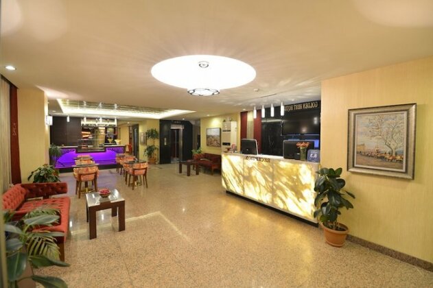 Golden Rest Hotel - Photo3