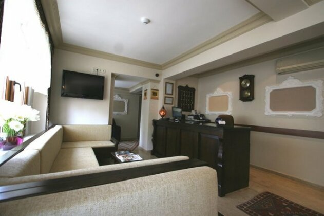 Grand Peninsula Hotel - Photo3