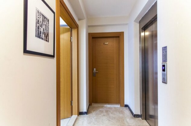 Holas Apartments - Photo3