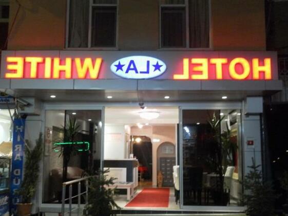 Hotel La White - Photo3