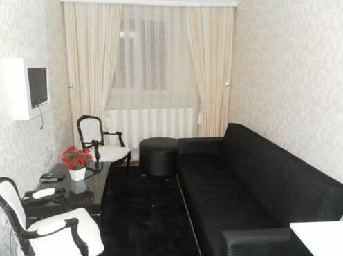 Hotel La White - Photo4